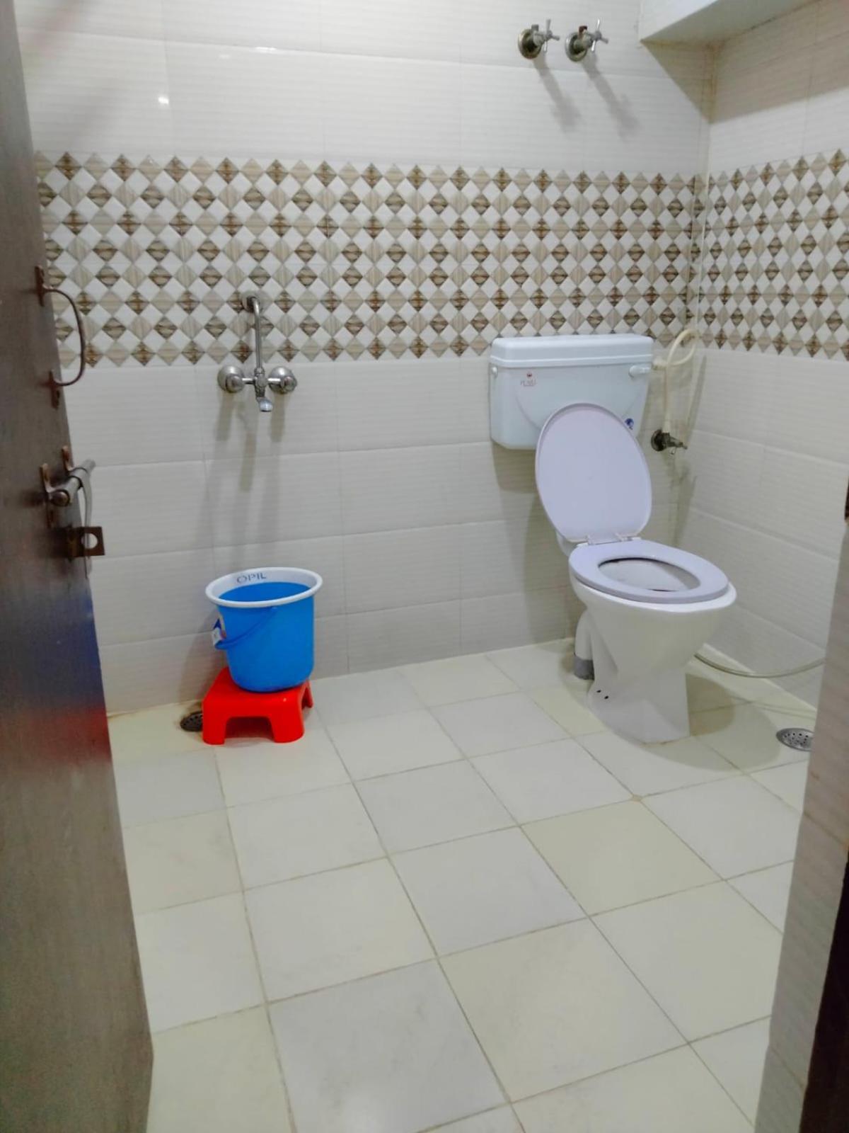 Hotel Atithi Galaxy Kanpur Luaran gambar