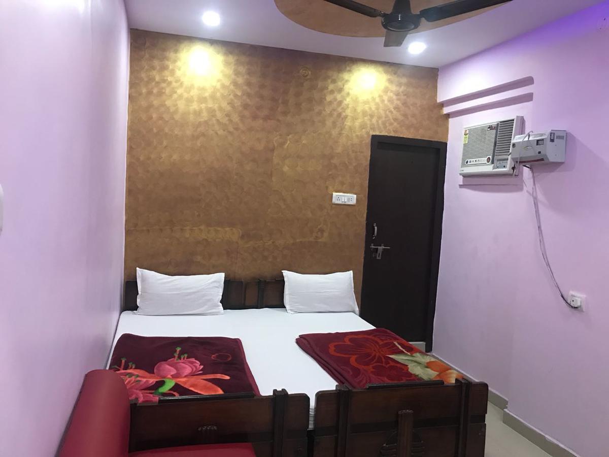 Hotel Atithi Galaxy Kanpur Luaran gambar