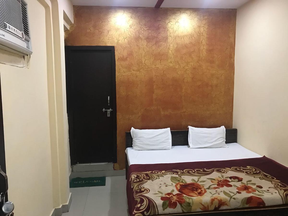 Hotel Atithi Galaxy Kanpur Luaran gambar