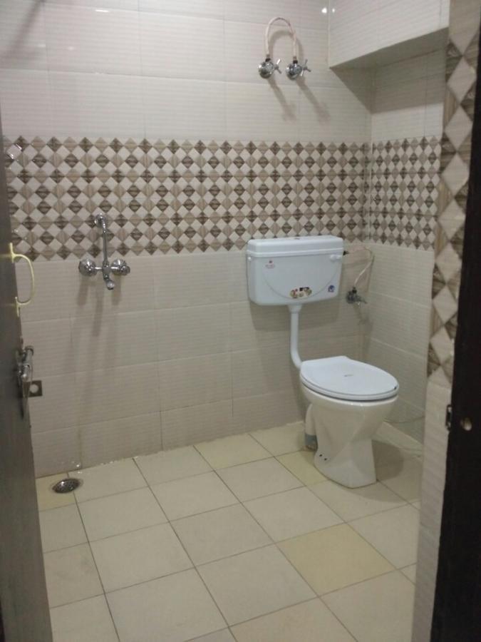 Hotel Atithi Galaxy Kanpur Luaran gambar
